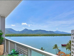903 Harbour views